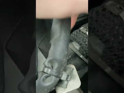 AGR Ventil und Rohr Reinigung beim Opel Insignia