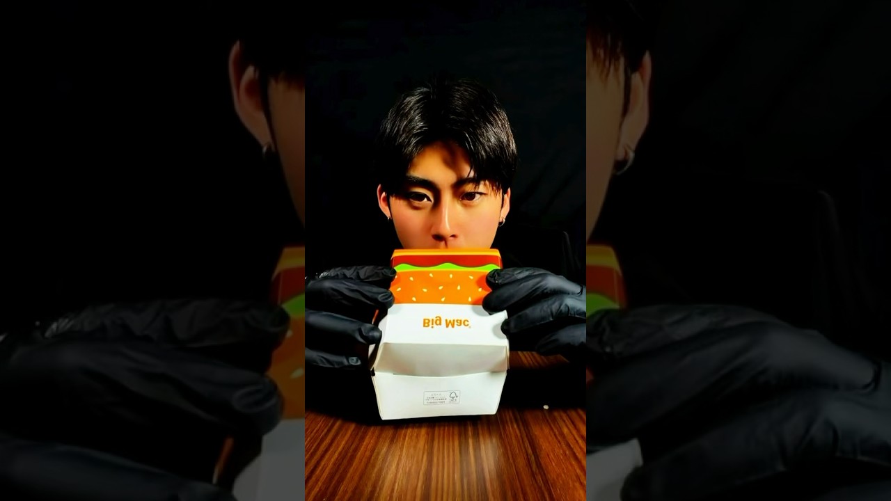 This sound source is too harsh for a Big Mac#mukbang #suitmonster #cooking #food