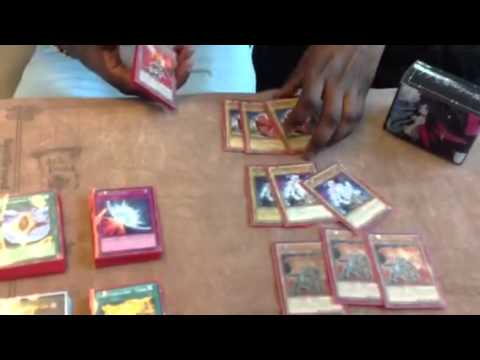 Top 32 YCS San Diego: Frazier Smith Dino Fist
