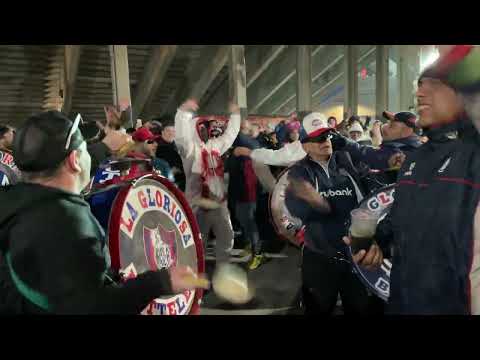 "Cuervo te queremos ver campeón - San Lorenzo Sudamericana 2023" Barra: La Gloriosa Butteler • Club: San Lorenzo