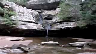 preview picture of video 'Cedar Falls, Hocking Hills State Park, Logan, Ohio 2009, Nov.'