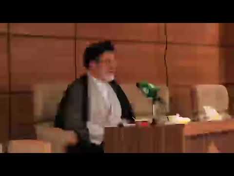 ⁣هكذا كان السيد عبد الحسين شرف الدين مع الكتاب.  سماحة المحقق السيد محمد رضا الجلالي