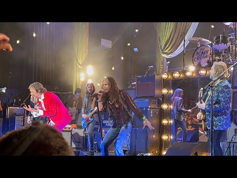 The Black Crowes + Steven Tyler at Hammersmith London ‘Mama Kin’ from Tales from the PowerAge LIVE!
