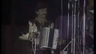 Los Tigres Del Norte - Consejos De Mi Madre En Vivo 1988.avi