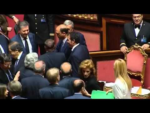 Il Pdl rilancia: a noi più ministri. Stop ai temi etici