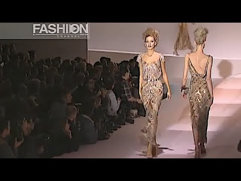 VALENTINO Spring Summer 1997 Paris - Fashion Channel