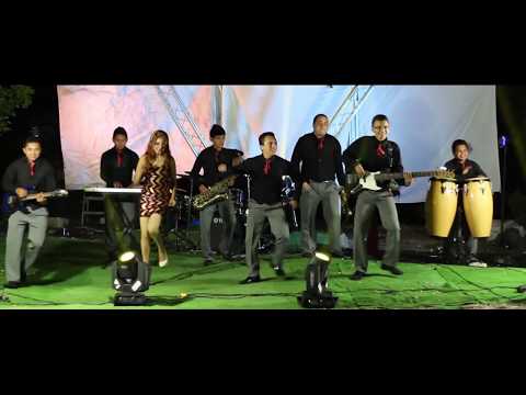 Cuco El Perruco - Grupo Versax