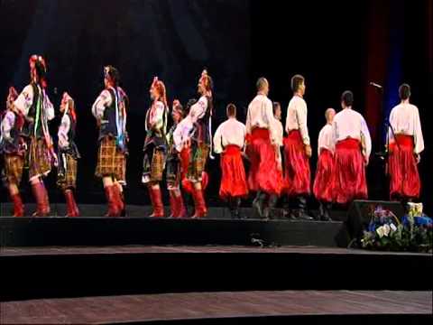 KUD KARPATI  Rusija u pesmi i igri