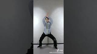 Download lagu All about 'we'#zeyu #boystory mp3 Download lagu All about 'we'#zeyu #boystory mp3