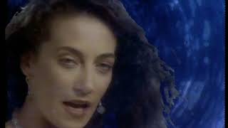 Wendy Matthews - Friday&#39;s Child