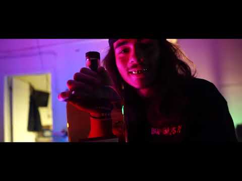 Mack Tr3 x Jadee Vintage x TOS Jay Beer x Reekobabii - Shit So Lame - @spookyspookyfilms( Freestyle)