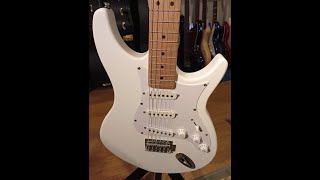 Video thumbnail for Cheap Obscure Guitars That Don't Suck? - Behringer IAXE 393 by Steve Groves