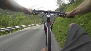 preview picture of video 'Long MTB Wheelie 2,2km downwards Schlaiten - Ainet'