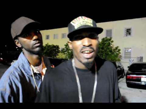 305 Designs with Fella from "Dunk Ryders" drop