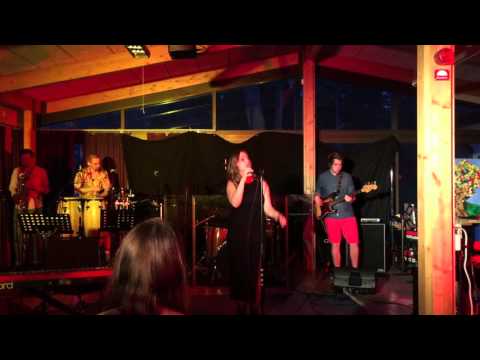 Gone Under (cover) - Shayna Steele ft. Snarky Puppy