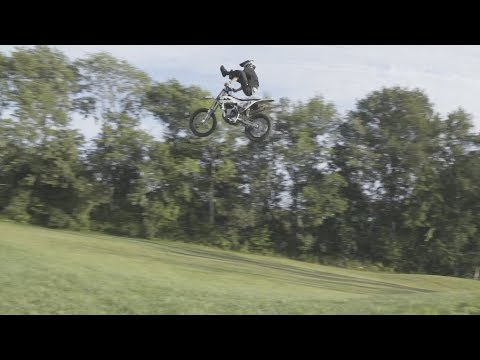 Pro Freeride Stunt-Show with Legendary Commentary