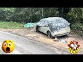 DESLIZAMENTO DE TERRA DEIXA A CASA EM PERIGO E DESTRÓI CARRO NA GARAGEM NO BAIRRO DO SOARES
