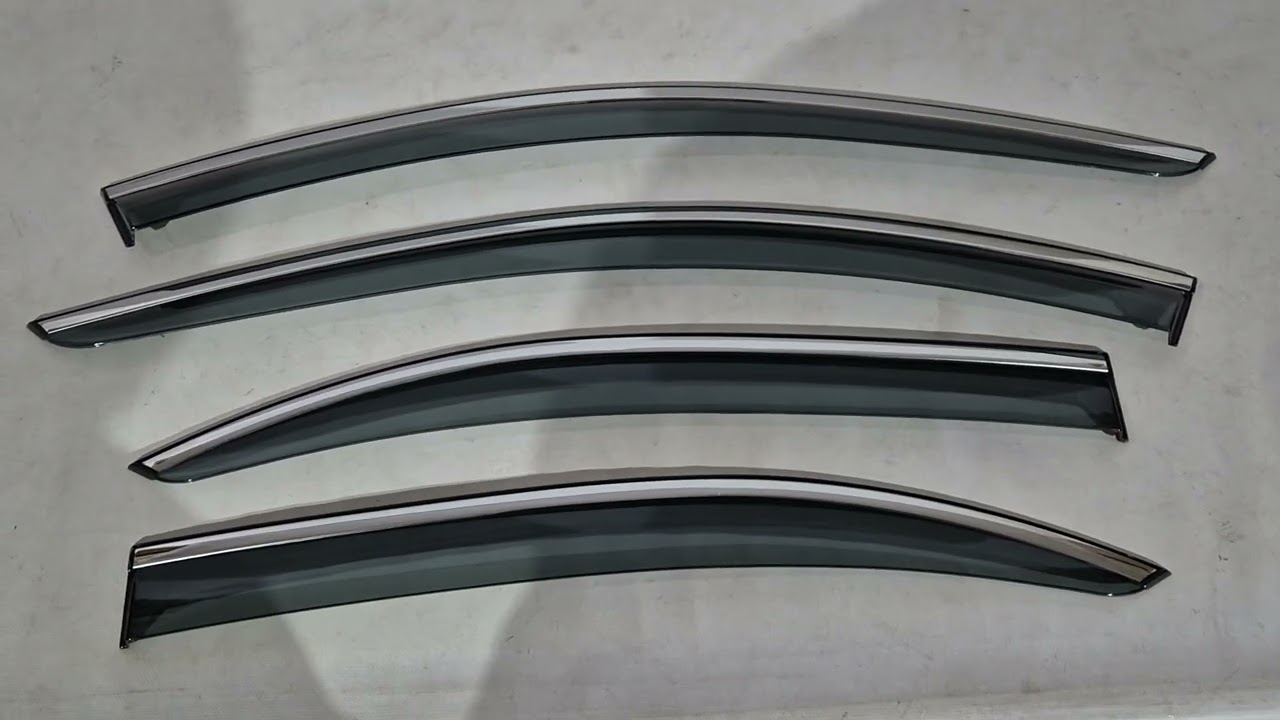 Skoda Rapid 2012-2019 рр. Вітровики з хромованим молдингом Niken Luxury (4 шт) Video 1