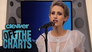 Dev &quot;In the Dark&quot; Acoustic Performance