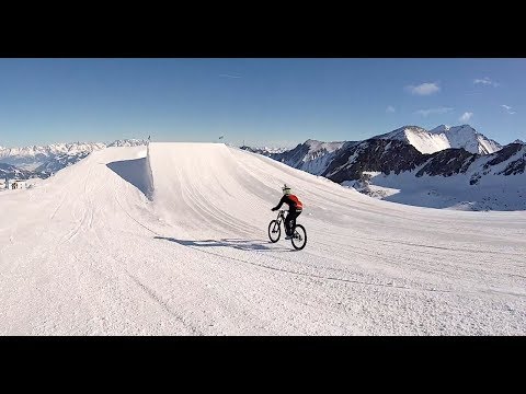 One Full Line At Snowpark Kitzsteinhorn On A Mountainbike | Johannes Fischbach