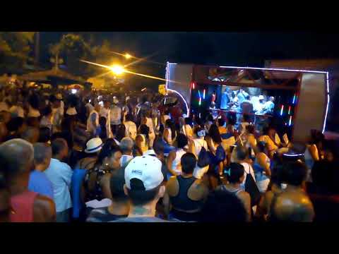 CARNAVRAUU TA AI ... DESFILE DA PORTELA NA RUA💙