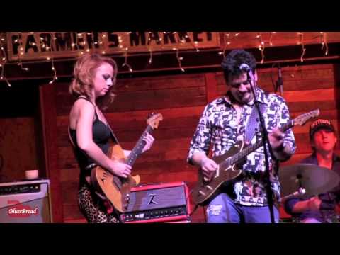 MIKE ZITO & SAMANTHA FISH ☮ Fortunate Son - Dosey Doe 12/3/16