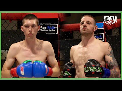 Austin Thomas vs Chris Johnson - AM 155LB Kickboxing Fight | Arena Wars
