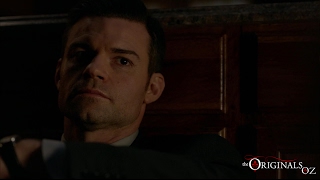 The Originals 3x11 Elijah comforts Hayley "loving any of us is a death sentence"