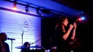 extrait concert Katey Sagal