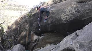 Video thumbnail of Dungeon Master, V9. Joe's Valley