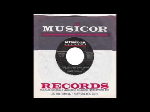 Gene Pitney – “She Let’s Her Hair Down (Early In The Morning)” (Musicor) 1969