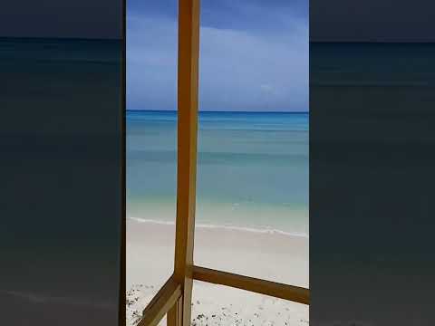 Playas 🌊☀️🌅 hermosas de Cuba 🇨🇺.... Hotel Brisas Covarrubias, Puerto Padre, Las Tunas ..... #beach