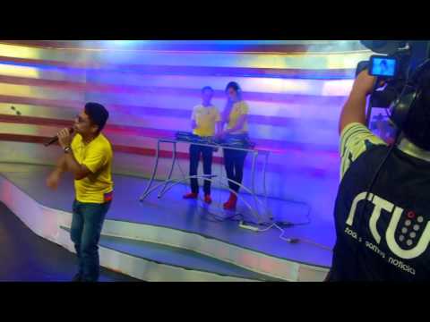 BAILA - ARMANDO CHILIQUINGA FT. DJ TATTO & DJ GIOVANNA GUERRERO