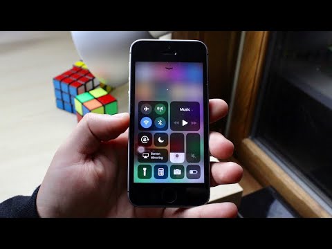 iOS 11.2.5 OFFICIAL On iPHONE SE! (Review)