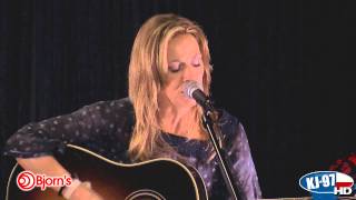 Sheryl Crow - &quot;Call Me When I&#39;m Lonely&quot; (Live Acoustic - 26 March 2013)