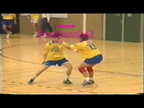 Defense training in positions 1 on 1 German handball school exercises
