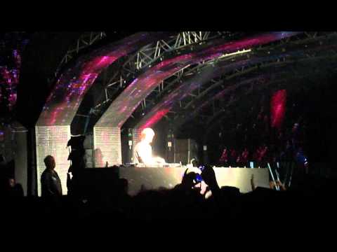 Hernan Cattaneo @ Moonpark XXII (11/6/11)