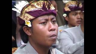 Download lagu juara 1 gambelan angklung sebali hari jadi puputan badung thun 2005 mp3