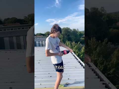 コーラが跳ね上がる理由