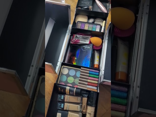 Vídeo relacionado con Worfull - Neceser Personalizado - Mujer Personalizado - Estuche Maquillaje. Neceser Viaje- Estuche lapices-Profesora Primaria-Tejido Lino. 23,5x15cm. c/Tirador - Varios diseños. (Arcoiris LAPICERO)