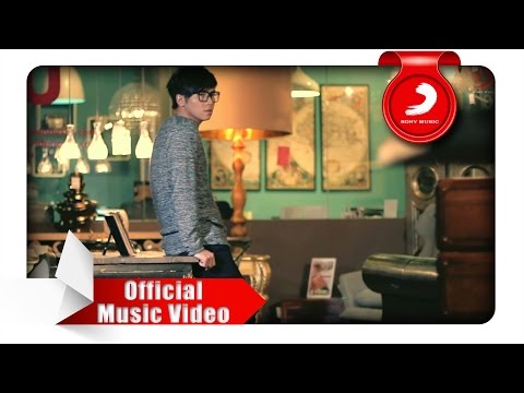 Rafael Tan - Tiada Kata Berpisah (Official Music Video)