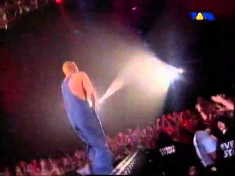 Eminem - Under the Influence (live)