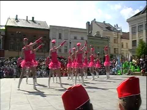 Mažoretky PRINCESS HRANICE - 1.místo, Zemské kolo Moravy a Slezska NBTA 2011