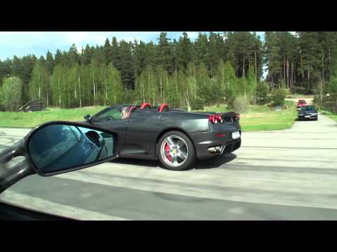 Ferrari 430 Scuderia vs Ferrari F430 Spider (top down)