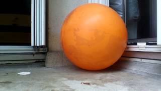 preview picture of video 'ballon BOOM explose'