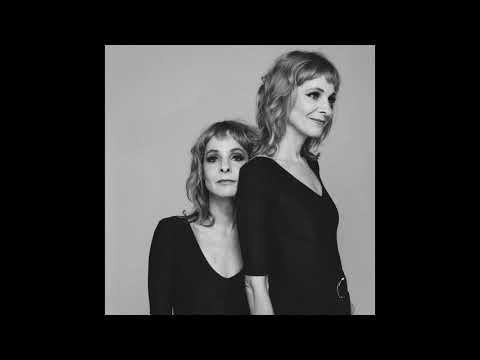 Blubell - A Nata Sou Eu (feat. Suzana Salles & Ná Ozzetti)