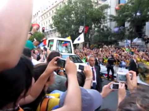 LLegada de Benedicto XVI / JMJ 2011 PERU