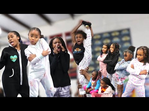 CHEER PRACTICE IN PAJAMAS WITH DCE!