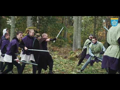 MTÜ Mõõgavennad rollimäng Tarvastu ordulinnuse varemetes