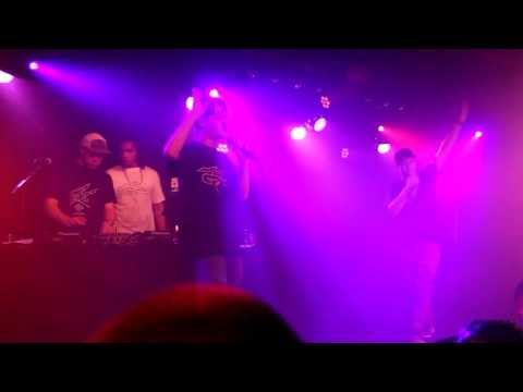 Olex - Otis Remix (Live Optreden Bij Hip Hop Hard) in  Het Burgerweeshuis Deventer 25-10-2013